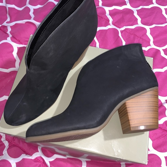 WOMEN'S A2 BY AEROSOLES  GRAVITY ANKLE BOOTIES - Picture 4 of 8